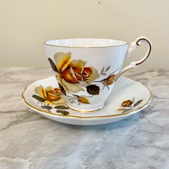 Vintage Teacup/Saucer Yellow Rose Regency English Bone China | Circa 1950 - Picture 2 of 9
